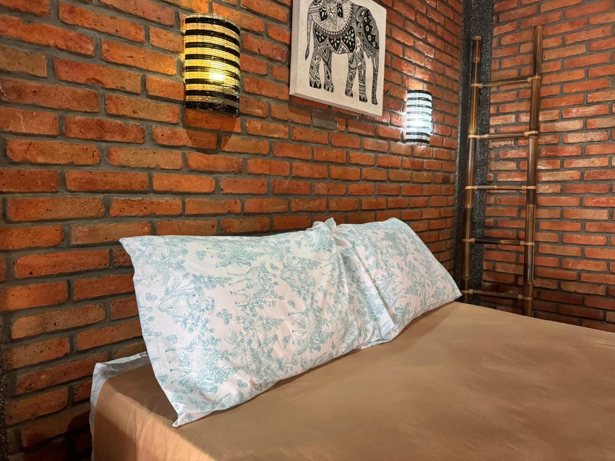 Giri Hill Homestay Nusa Dua  Bagian luar foto
