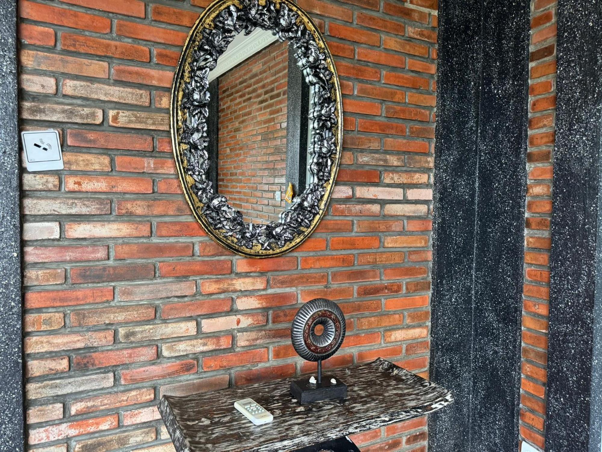 Giri Hill Homestay Nusa Dua  Bagian luar foto